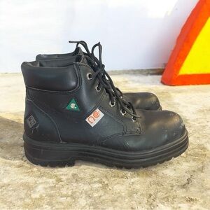 Terra Men working Boots Steel toe shank oil resistant Black leather 10.5 US